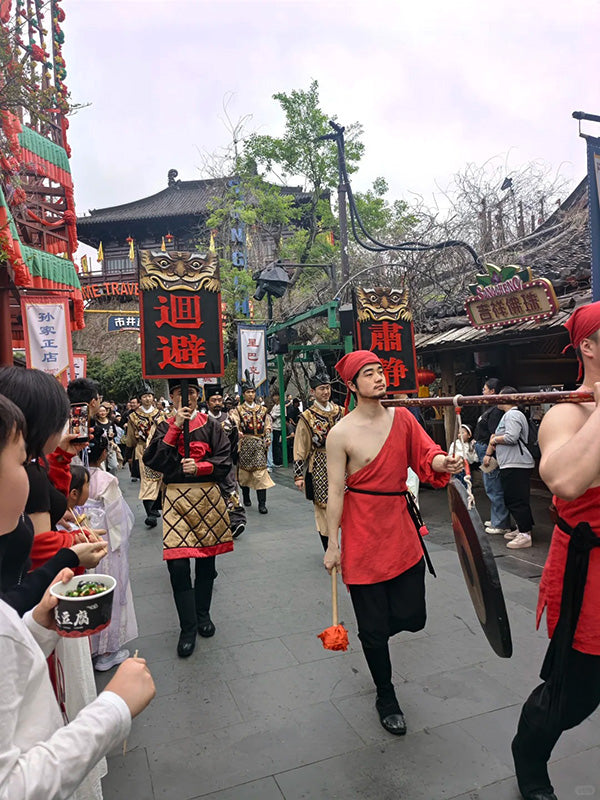 8-Day Enchanting Beauty of Jiangnan---Shanghai - Hangzhou - Wuzhen - Wangxian Valley Tour